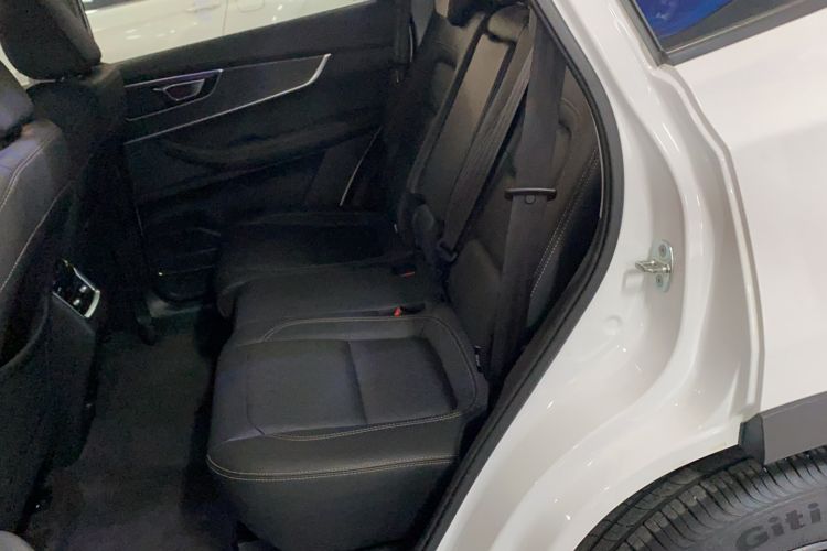 Used Chery Tiggo 8 2022 1.5 TCI Automatic Exclusive Edition 7-Seater Interior 1