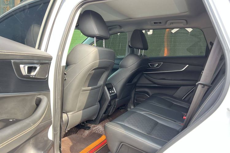 Used Chery Tiggo 8 2022 1.5 TCI Automatic New Dynamic Edition 5 Seats Interior 7