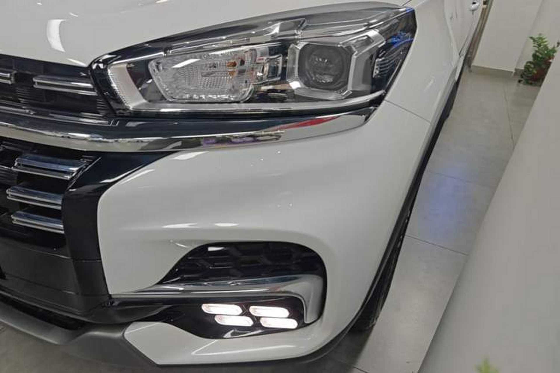 Used Chery Tiggo 8 2022 1.5 TCI Automatic Exclusive Edition 5 Seats Left Front Headlight
