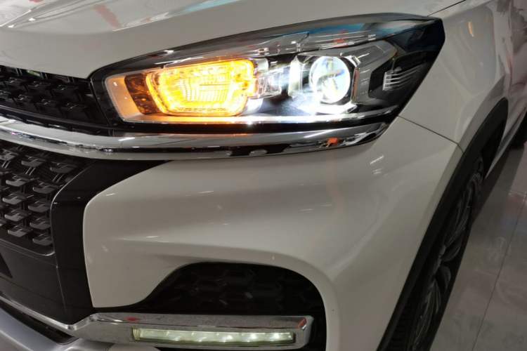 Used Chery Tiggo 8 2022 1.5 TCI Automatic New Dynamic Edition 5 Seats Left Front Headlight