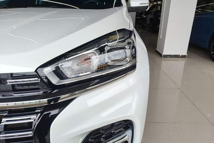 Used Chery Tiggo 8 2022 1.5 TCI Automatic Exclusive Edition 7-Seater Left Front Headlight