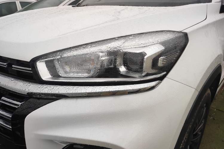 Used Chery Tiggo 8 2022 1.5 TCI Manual Special Edition 5 Seats Left Front Headlight