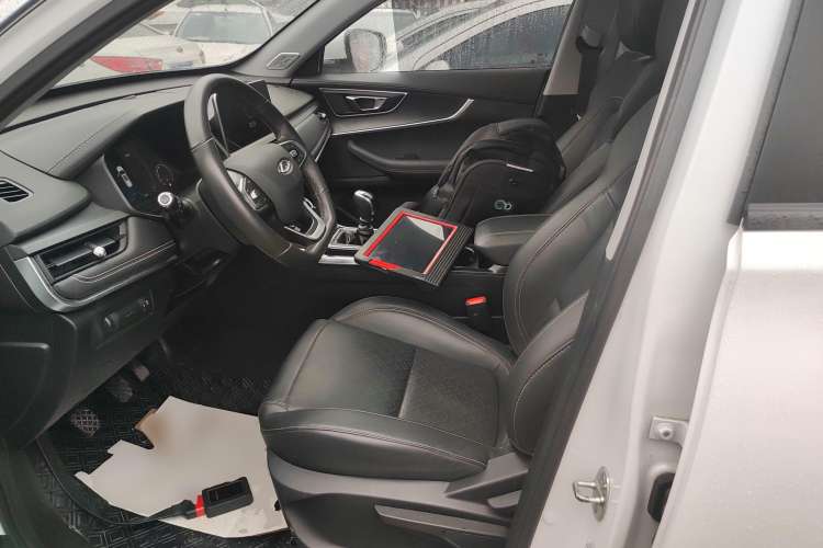 Used Chery Tiggo 8 2022 1.5 TCI Manual Special Edition 5 Seats Left Front Seat