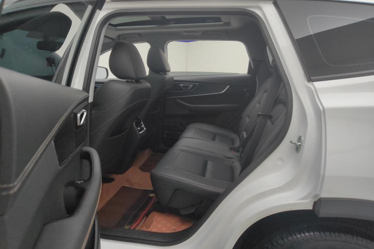 Used Chery Tiggo 8 2022 1.5 TCI Automatic Exclusive Edition 5 Seats Left Rear Seat
