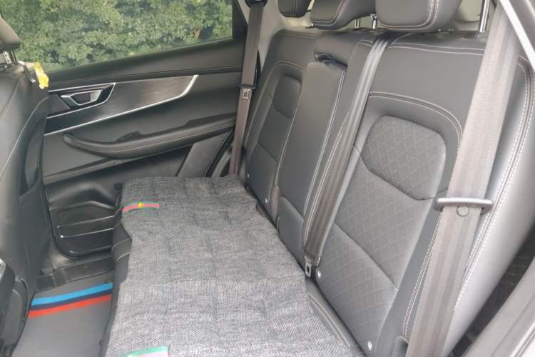 Used Chery Tiggo 8 2022 1.5 TCI Manual Special Edition 5 Seats Left Rear Seat