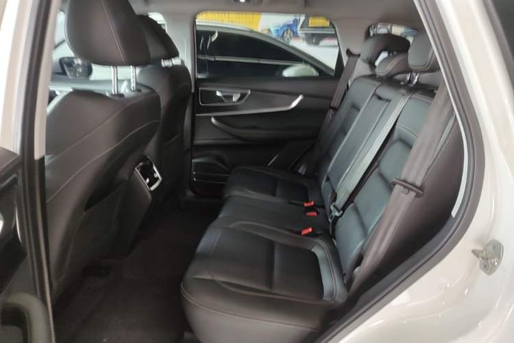 Used Chery Tiggo 8 2022 1.5 TCI Automatic Exclusive Edition 7-Seater Left Rear Seat