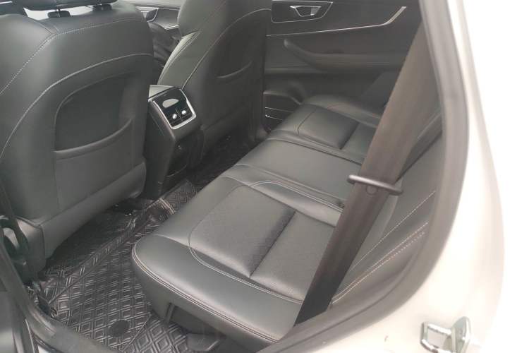 Used Chery Tiggo 8 2022 1.5 TCI Manual Special Edition 5 Seats Left Rear Seat