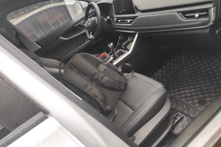 Used Chery Tiggo 8 2022 1.5 TCI Manual Special Edition 5 Seats Right Front Seat