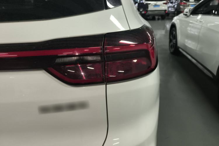 Used Chery Tiggo 8 2022 1.5 TCI Automatic Prestige Edition 5-Seater Right Rear Taillight