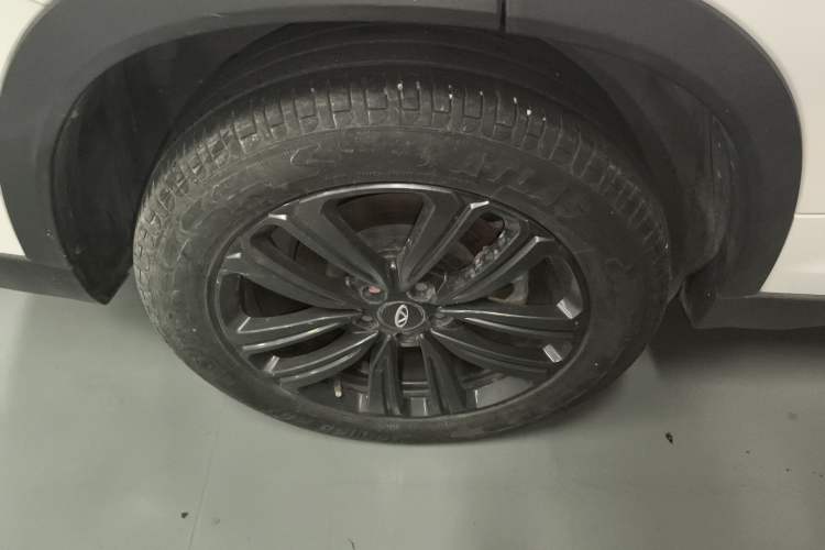 Used Chery Tiggo 8 2022 1.5 TCI Automatic Prestige Edition 5-Seater Right Rear Wheel Hub