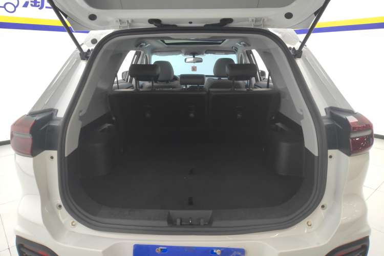 Used Chery Tiggo 8 2022 1.5 TCI Automatic Exclusive Edition 5 Seats Trunk