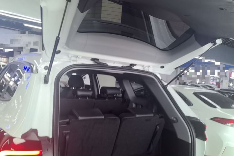 Used Chery Tiggo 8 2022 1.5 TCI Automatic Prestige Edition 7-Seater Trunk
