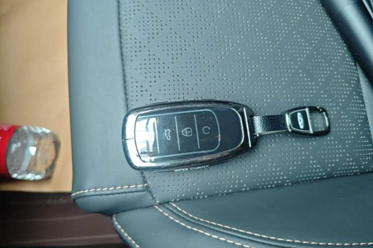 Used Chery Tiggo 8 2022 1.5 TCI Automatic Exclusive Edition 7-Seater Vehicle Key