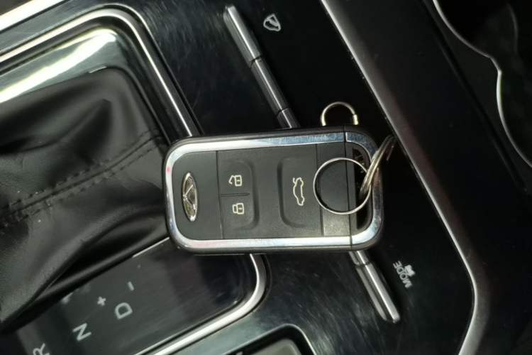 Used Chery Tiggo 8 2022 1.5 TCI Automatic New Dynamic Edition 5 Seats Vehicle Key