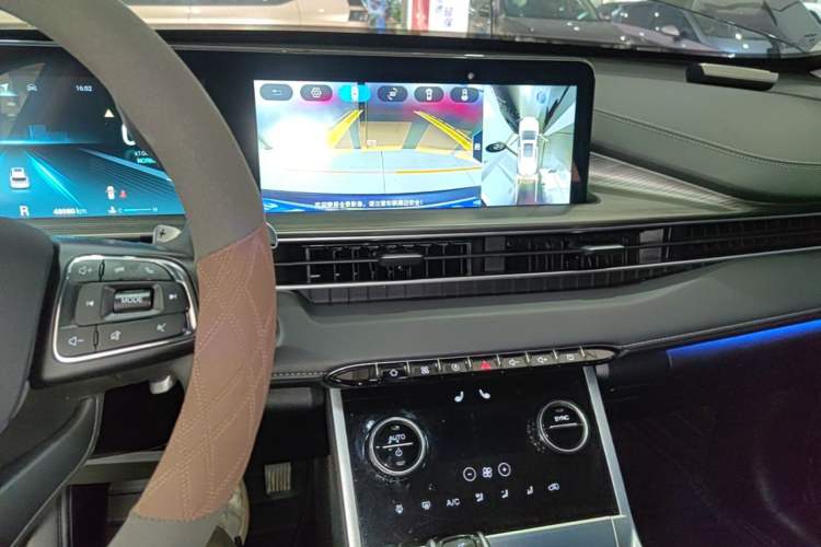 Used Chery Tiggo 8 2023 Kunpeng Edition 290TGDI Automatic Excellence Model Audio And AC Panel
