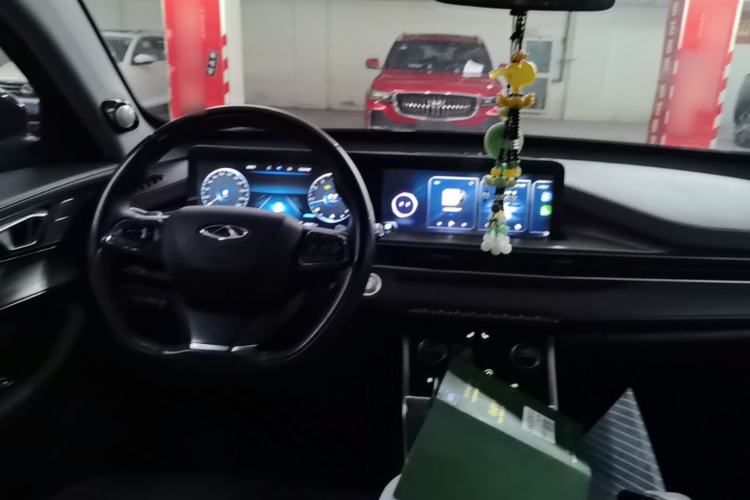 Used Chery Tiggo 8 2023 Kunpeng Edition 290TGDI Automatic Excellence Model Center Console