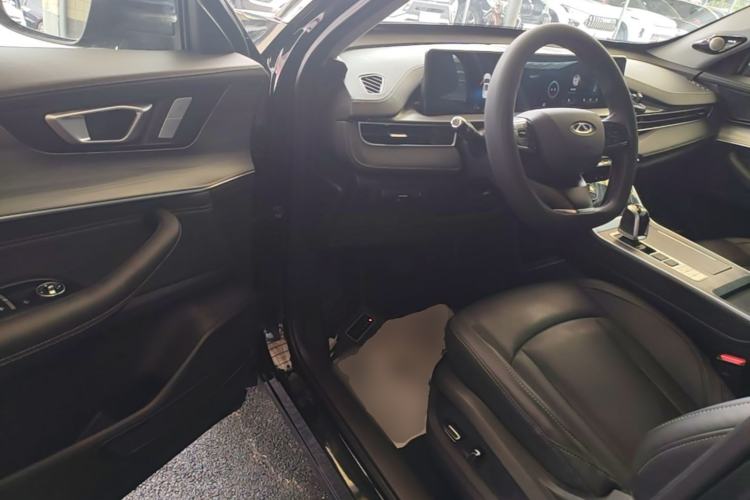 Used Chery Tiggo 8 2023 Kunpeng Edition 290TGDI Automatic Excellence Model Driver Seat