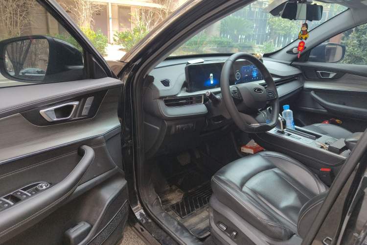 Used Chery Tiggo 8 2023 Kunpeng Edition 290TGDI Automatic Excellence Model Driver Seat