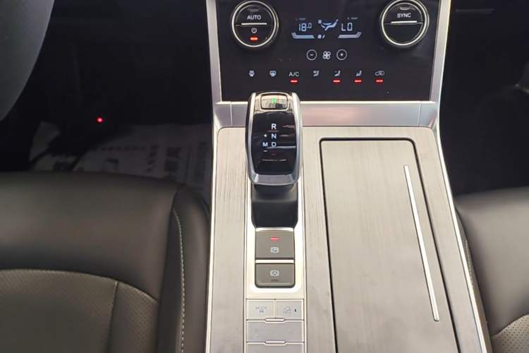 Used Chery Tiggo 8 2023 Kunpeng Edition 290TGDI Automatic Excellence Model Gear Lever