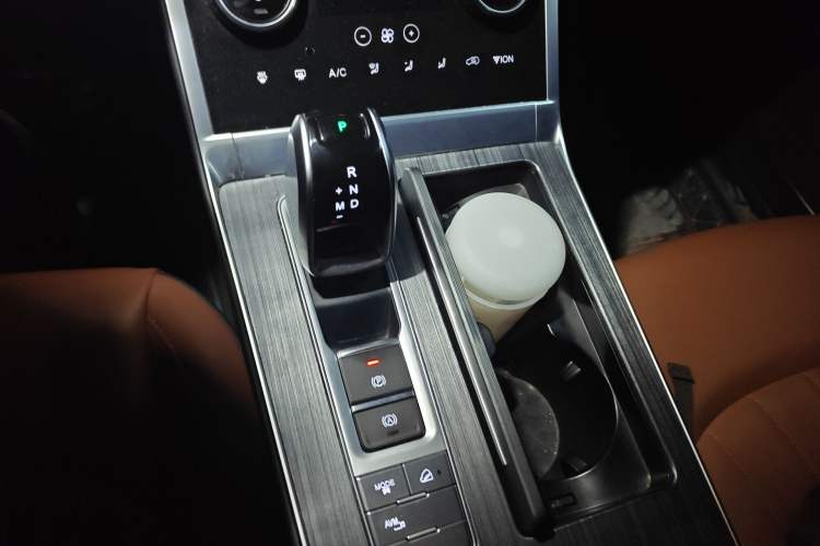 Used Chery Tiggo 8 2023 Kunpeng Edition 290TGDI Automatic Ultra-Enjoyment Version Gear Lever
