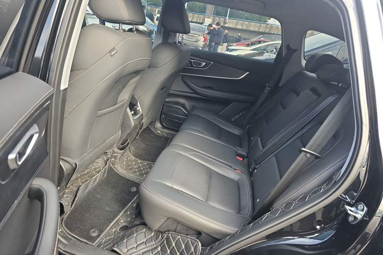Used Chery Tiggo 8 2023 230TCI Automatic Advanced Edition Left Rear Seat