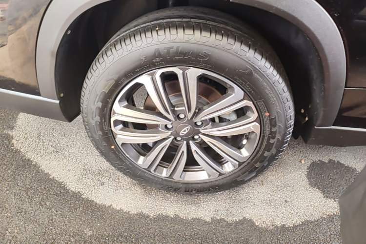 Used Chery Tiggo 8 2023 Kunpeng Edition 290TGDI Automatic Excellence Model Right Rear Wheel Hub