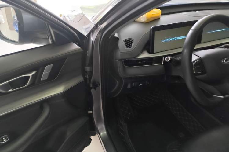 Used Chery Tiggo 8 2023 Kunpeng Edition 290TGDI Automatic Excellence Model Driver Seat