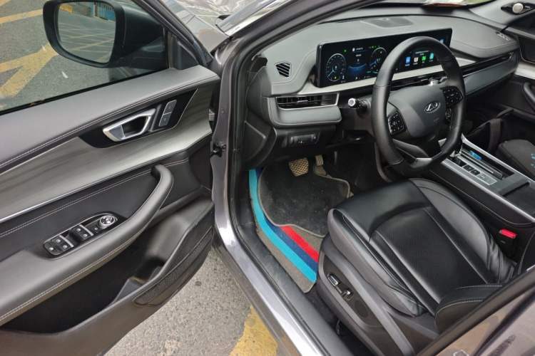 Used Chery Tiggo 8 2023 Kunpeng Edition 290TGDI Automatic Ultra-Enjoyment Version Driver Seat