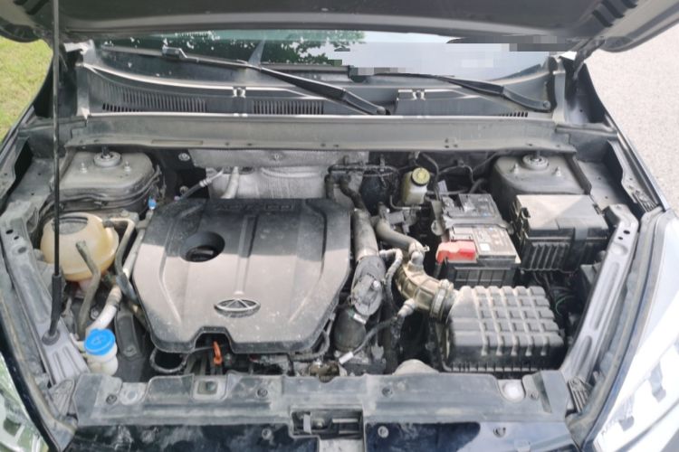 Used Chery Tiggo 8 2023 230TCI Manual Advanced Version Engine Bay
