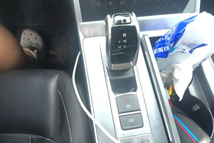Used Chery Tiggo 8 2023 Kunpeng Edition 290TGDI Automatic Excellence Model Gear Lever