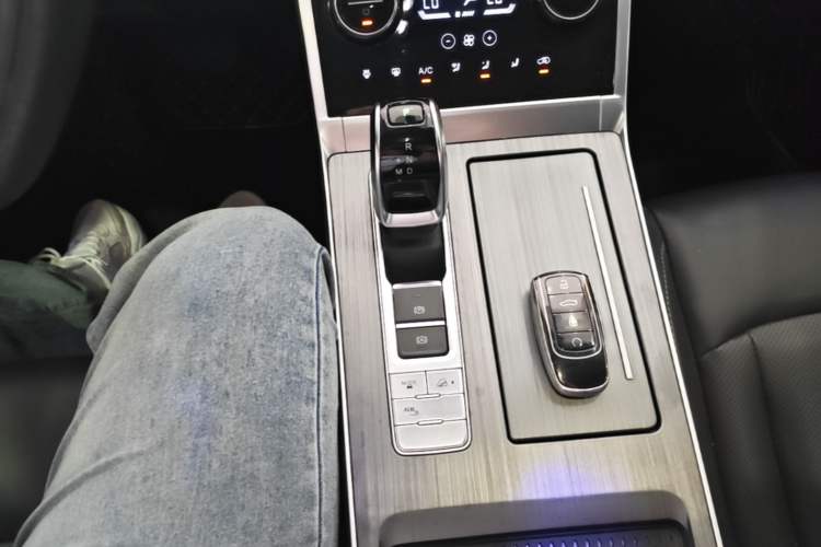 Used Chery Tiggo 8 2023 Kunpeng Edition 290TGDI Automatic Excellence Model Gear Lever