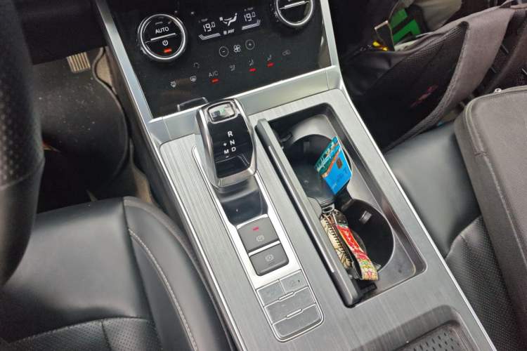Used Chery Tiggo 8 2023 Kunpeng Edition 290TGDI Automatic Ultra-Enjoyment Version Gear Lever