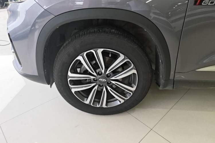 Used Chery Tiggo 8 2023 Kunpeng Edition 290TGDI Automatic Excellence Model Left Front Wheel Hub