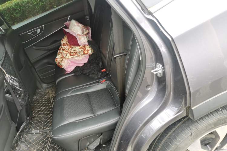 Used Chery Tiggo 8 2023 230TCI Manual Advanced Version Left Rear Seat