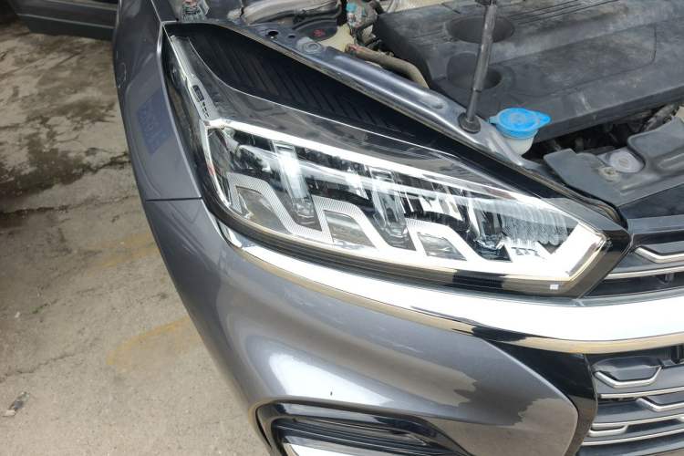 Used Chery Tiggo 8 2023 Kunpeng Edition 290TGDI Automatic Excellence Model Right Front Headlight