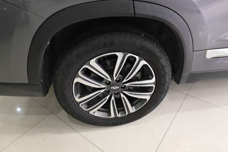 Used Chery Tiggo 8 2023 Kunpeng Edition 290TGDI Automatic Excellence Model Right Rear Wheel Hub