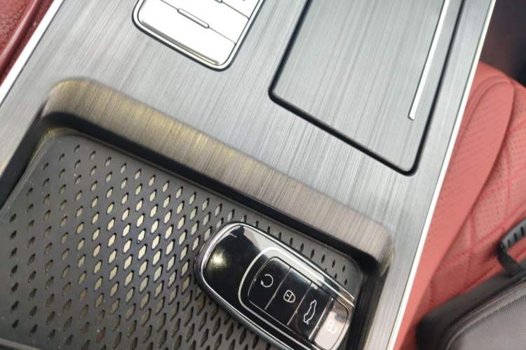 Used Chery Tiggo 8 2023 Kunpeng Edition 290TGDI Automatic Ultra-Enjoyment Version Vehicle Key