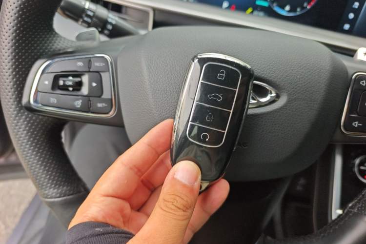 Used Chery Tiggo 8 2023 Kunpeng Edition 290TGDI Automatic Ultra-Enjoyment Version Vehicle Key