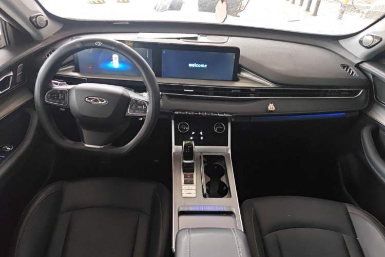 Used Chery Tiggo 8 2023 Kunpeng Edition 290TGDI Automatic Excellence Model Center Console