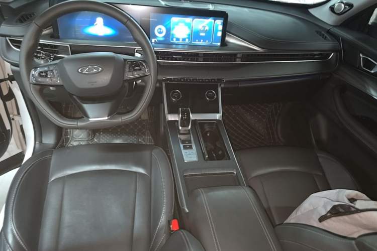 Used Chery Tiggo 8 2023 Kunpeng Edition 290TGDI Automatic Excellence Model Center Console