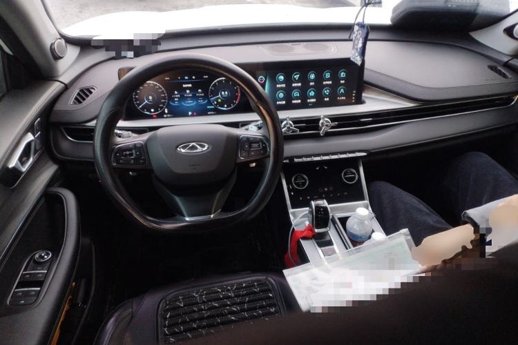 Used Chery Tiggo 8 2023 Kunpeng Edition 290TGDI Automatic Excellence Model Center Console