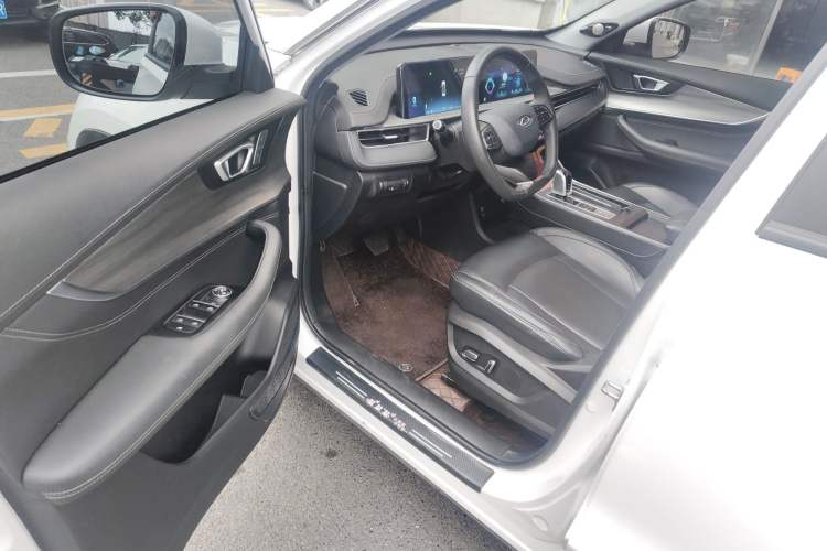 Used Chery Tiggo 8 2023 Kunpeng Edition 290TGDI Automatic Excellence Model Driver Seat