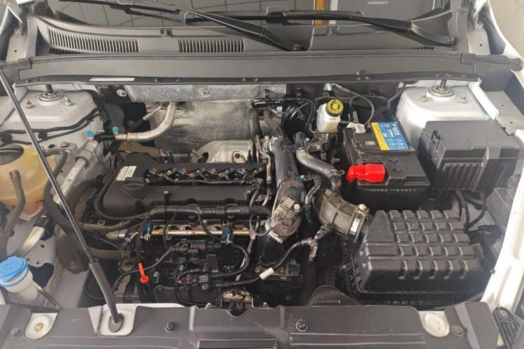 Used Chery Tiggo 8 2023 230TCI Automatic Advanced Edition Engine Bay