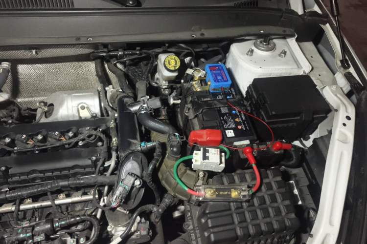 Used Chery Tiggo 8 2023 230TCI Manual Advanced Version Engine Bay Left