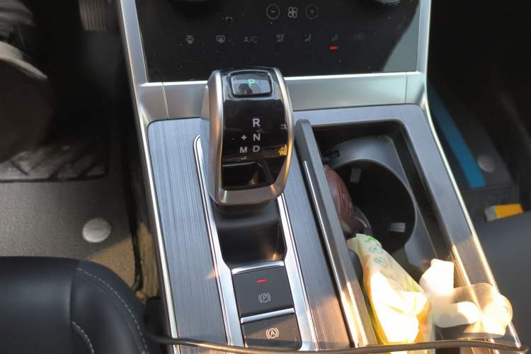 Used Chery Tiggo 8 2023 Kunpeng Edition 290TGDI Automatic Excellence Model Gear Lever