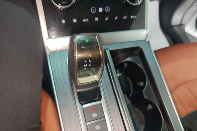 Used Chery Tiggo 8 2023 Kunpeng Edition 290TGDI Automatic Ultra-Enjoyment Version Gear Lever