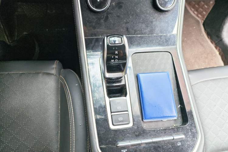 Used Chery Tiggo 8 2023 230TCI Automatic Advanced Edition Gear Lever