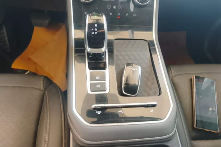 Used Chery Tiggo 8 2023 230TCI Automatic Advanced Edition Gear Lever