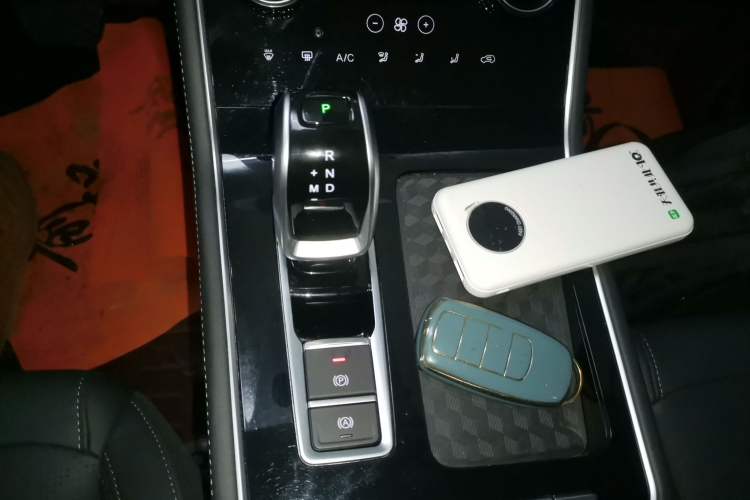 Used Chery Tiggo 8 2023 230TCI Automatic Advanced Edition Gear Lever
