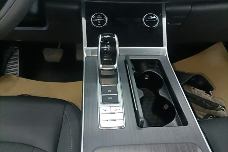 Used Chery Tiggo 8 2023 Kunpeng Edition 290TGDI Automatic Excellence Model Gear Lever